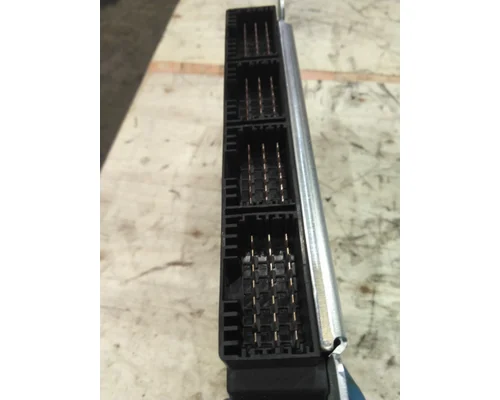 VOLVO VNL LIGHT CONTROL MODULE
