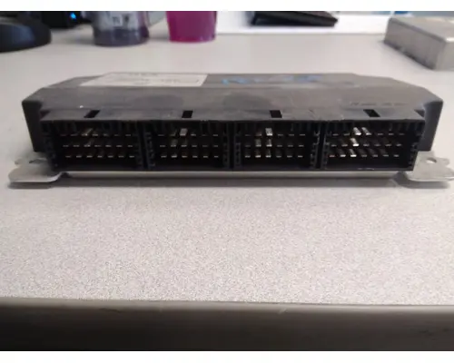 VOLVO VNL LIGHT CONTROL MODULE