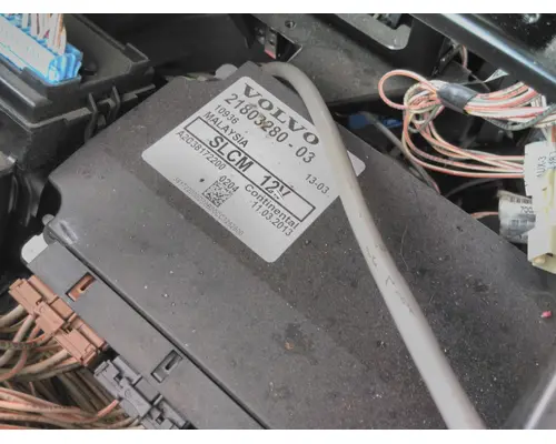 VOLVO VNL LIGHT CONTROL MODULE
