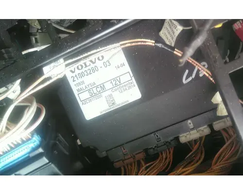 VOLVO VNL LIGHT CONTROL MODULE
