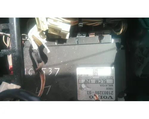 VOLVO VNL LIGHT CONTROL MODULE