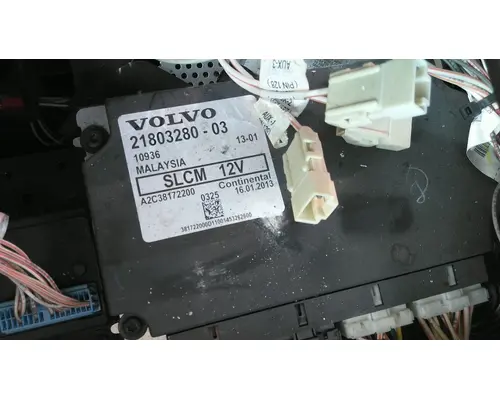 VOLVO VNL LIGHT CONTROL MODULE