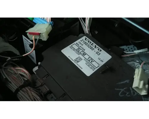VOLVO VNL LIGHT CONTROL MODULE