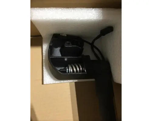 VOLVO VNL MIRROR - DOOR