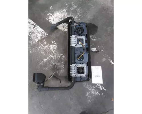 VOLVO VNL MIRROR ASSEMBLY CABDOOR