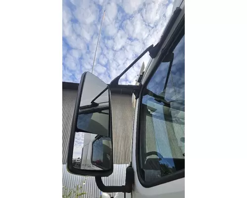 VOLVO VNL MIRROR ASSEMBLY CABDOOR