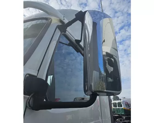 VOLVO VNL MIRROR ASSEMBLY CABDOOR