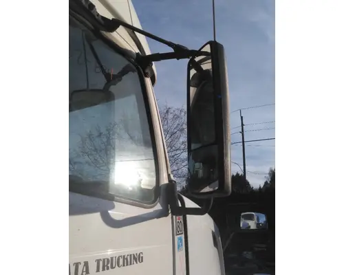 VOLVO VNL MIRROR ASSEMBLY CABDOOR