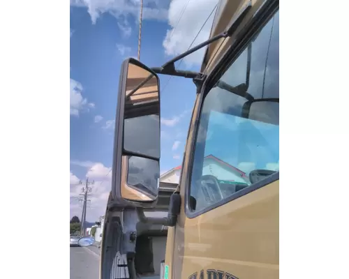 VOLVO VNL MIRROR ASSEMBLY CABDOOR