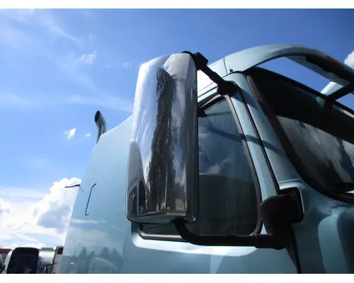 VOLVO VNL MIRROR ASSEMBLY CABDOOR