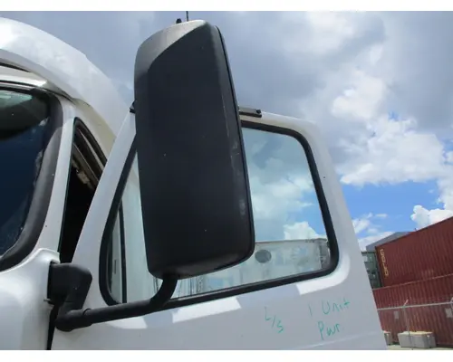 VOLVO VNL MIRROR ASSEMBLY CABDOOR