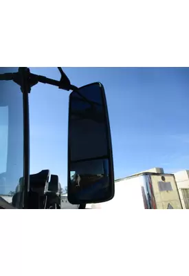 VOLVO VNL MIRROR ASSEMBLY CAB/DOOR