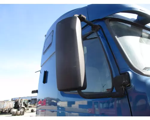 VOLVO VNL MIRROR ASSEMBLY CABDOOR