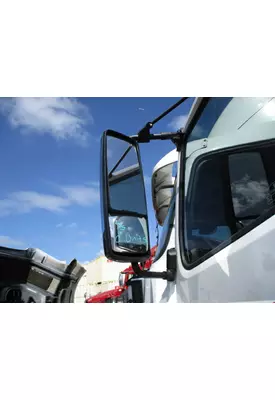 VOLVO VNL MIRROR ASSEMBLY CAB/DOOR
