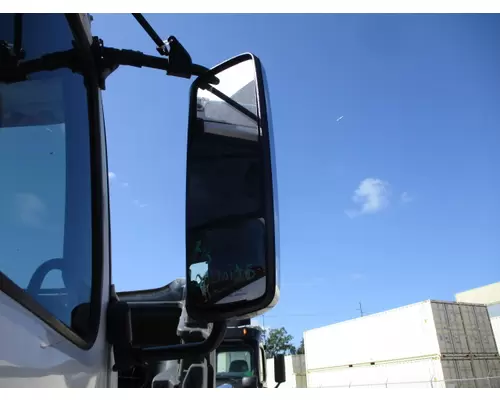 VOLVO VNL MIRROR ASSEMBLY CABDOOR