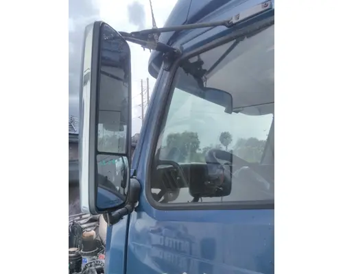 VOLVO VNL MIRROR ASSEMBLY CABDOOR