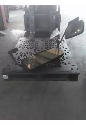 VOLVO VNL MIRROR ASSEMBLY CAB/DOOR