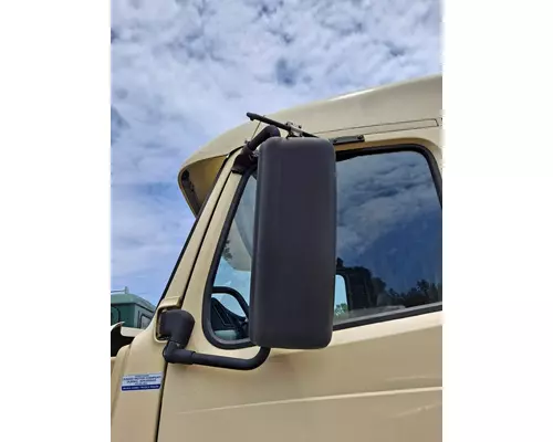 VOLVO VNL MIRROR ASSEMBLY CABDOOR