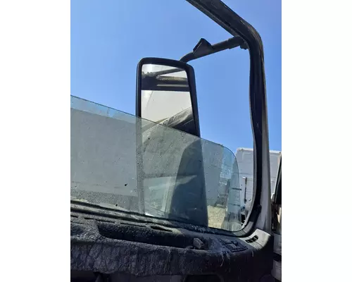 VOLVO VNL MIRROR ASSEMBLY CABDOOR