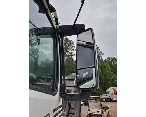 VOLVO VNL MIRROR ASSEMBLY CABDOOR