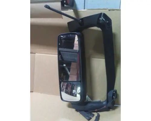 VOLVO VNL MIRROR ASSEMBLY CABDOOR