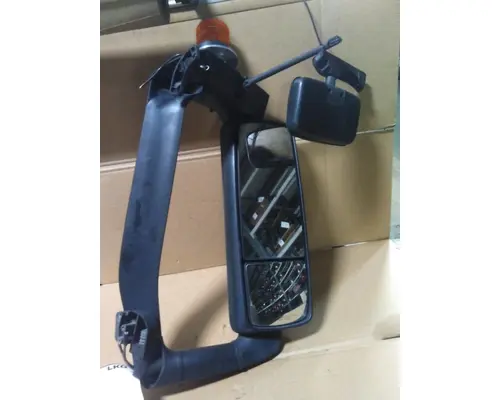 VOLVO VNL MIRROR ASSEMBLY CABDOOR