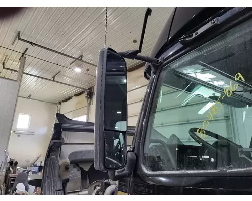 VOLVO VNL MIRROR ASSEMBLY CABDOOR