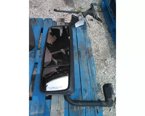 VOLVO VNL MIRROR ASSEMBLY CABDOOR