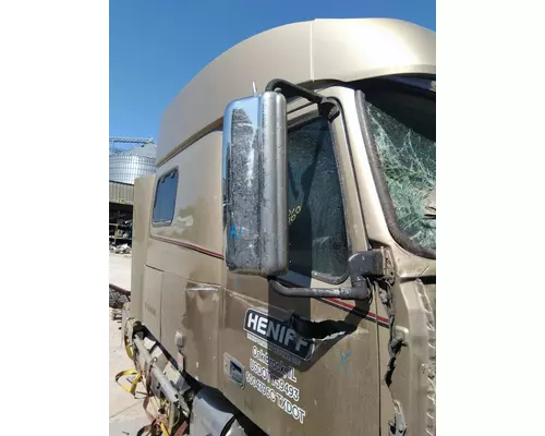 VOLVO VNL MIRROR ASSEMBLY CABDOOR