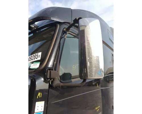 VOLVO VNL MIRROR ASSEMBLY CABDOOR