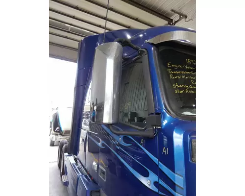 VOLVO VNL MIRROR ASSEMBLY CABDOOR