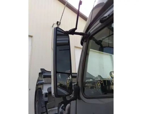 VOLVO VNL MIRROR ASSEMBLY CABDOOR