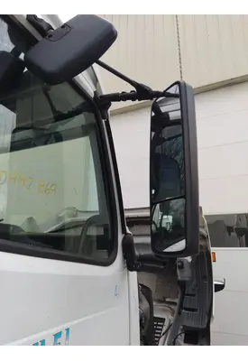 VOLVO VNL MIRROR ASSEMBLY CAB/DOOR