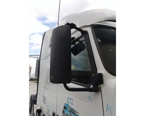 VOLVO VNL MIRROR ASSEMBLY CABDOOR