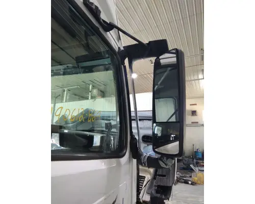 VOLVO VNL MIRROR ASSEMBLY CABDOOR