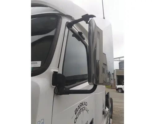 VOLVO VNL MIRROR ASSEMBLY CABDOOR