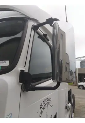 VOLVO VNL MIRROR ASSEMBLY CAB/DOOR
