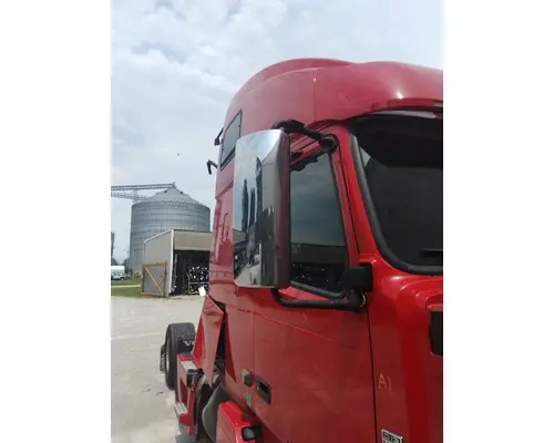 VOLVO VNL MIRROR ASSEMBLY CABDOOR