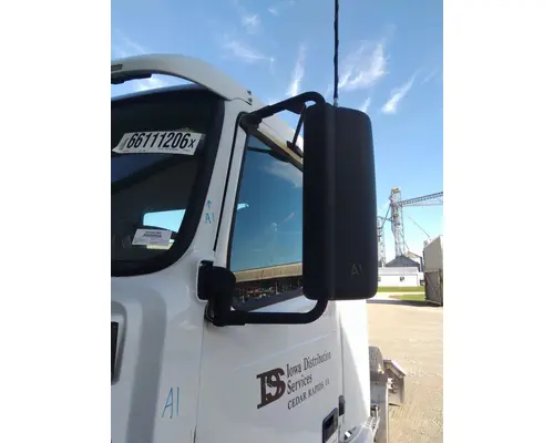 VOLVO VNL MIRROR ASSEMBLY CABDOOR