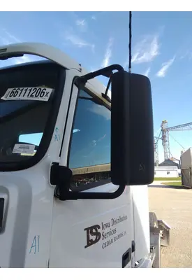 VOLVO VNL MIRROR ASSEMBLY CAB/DOOR