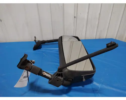 VOLVO VNL MIRROR ASSEMBLY CABDOOR