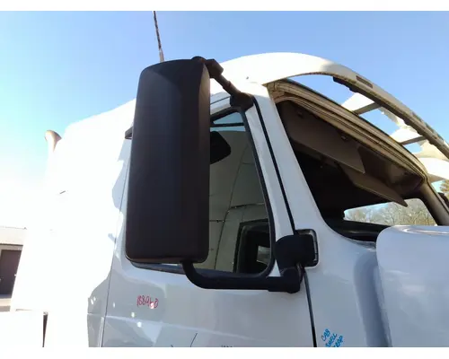 VOLVO VNL MIRROR ASSEMBLY CABDOOR
