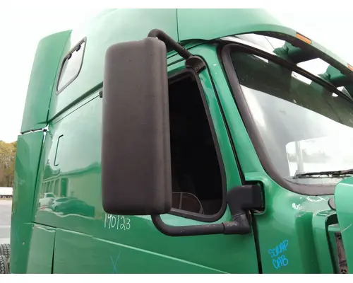 VOLVO VNL MIRROR ASSEMBLY CABDOOR