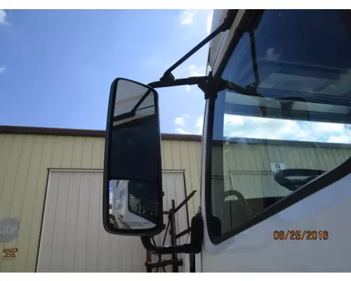 VOLVO VNL MIRROR ASSEMBLY CABDOOR