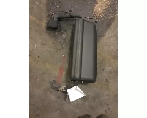 VOLVO VNL MIRROR ASSEMBLY CABDOOR