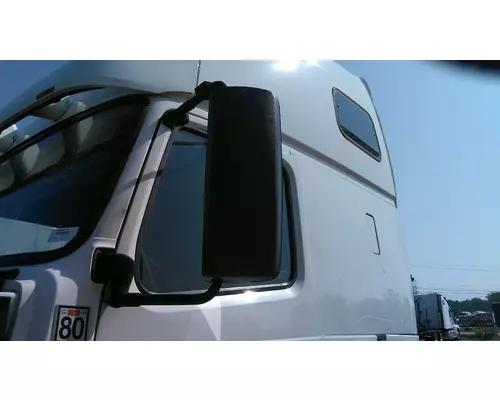 VOLVO VNL MIRROR ASSEMBLY CABDOOR