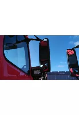 VOLVO VNL MIRROR ASSEMBLY CAB/DOOR