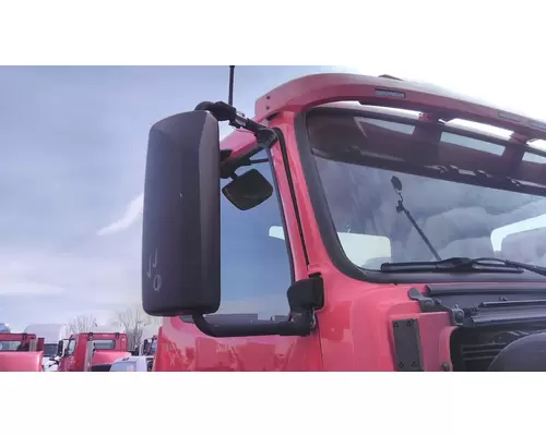 VOLVO VNL MIRROR ASSEMBLY CABDOOR