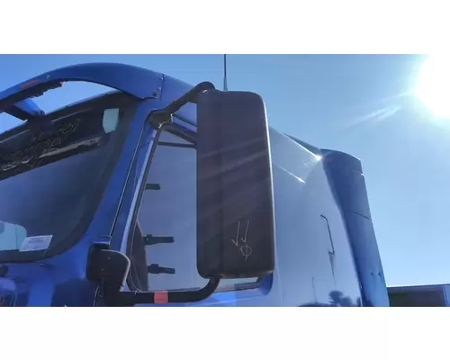 VOLVO VNL MIRROR ASSEMBLY CABDOOR