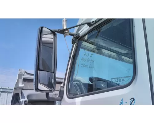 VOLVO VNL MIRROR ASSEMBLY CABDOOR